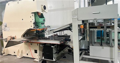 Stebėkite pramonės tempą ir gaukite užsakymų be pertraukų.