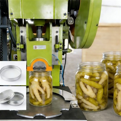 Marinuotų pipirų vištienos pėdų su sriegiu dangteliu gamybos linija